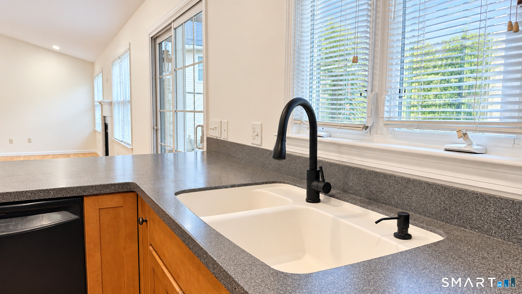 5 North Ridge, Unit 5 East Hampton, CT 06424 - Photo 11 of 37 Gallery Image 11