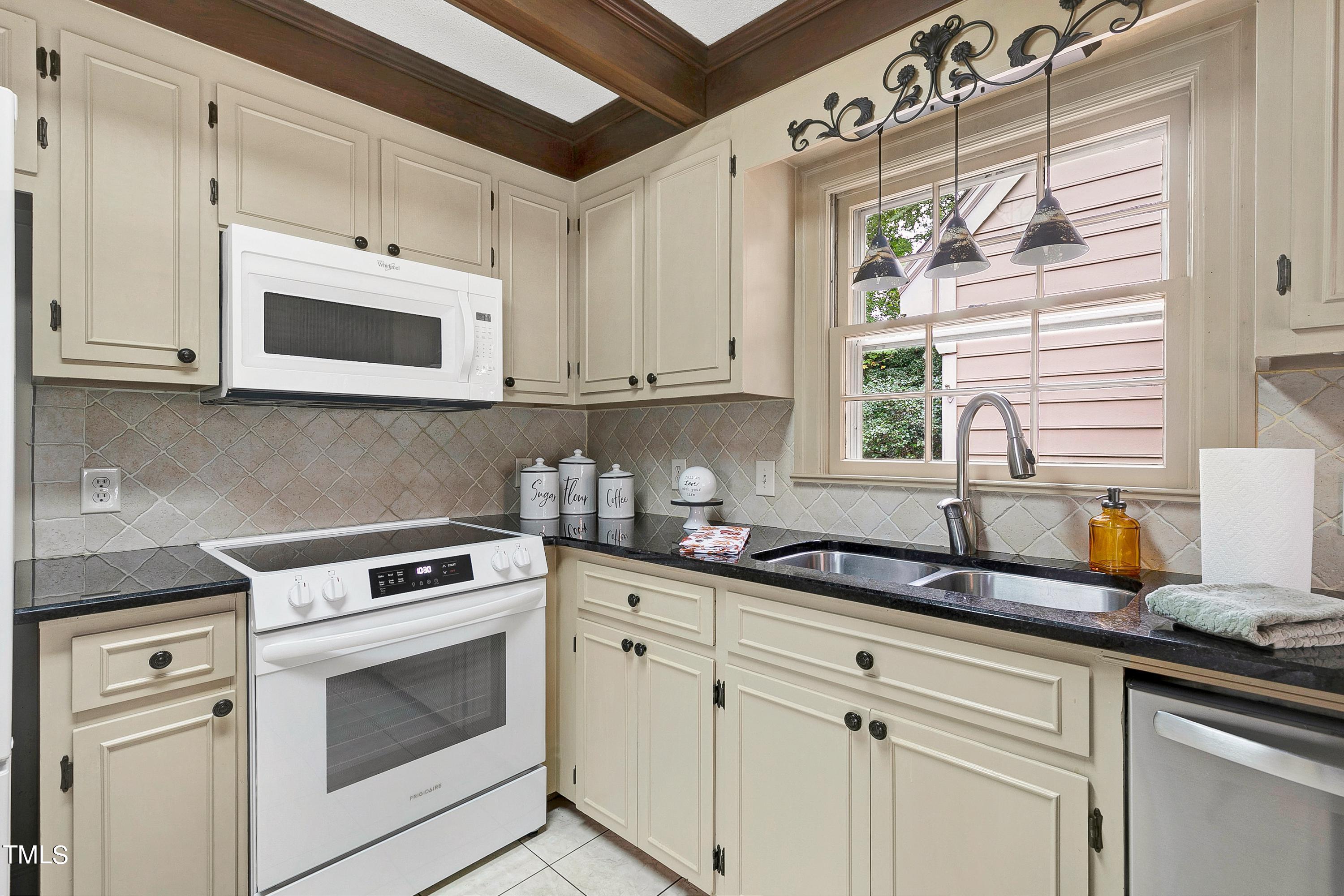 798 Keith Hills Road Lillington, NC 27546 - Photo 27 of 52 Scene-16