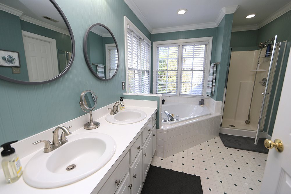 9205 Cub Trail Raleigh, NC 27615 - Photo 9 of 19 Dual sink, garden tub and separate shower. Master Bathroom