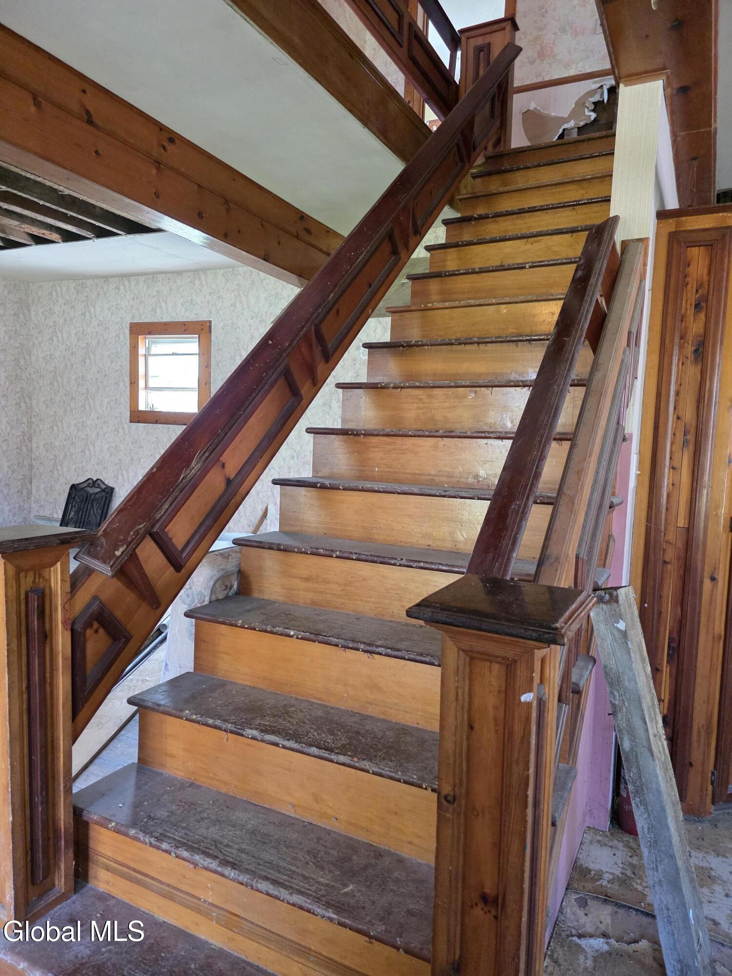 105 Hartman Road Florida, NY 12137 - Photo 3 of 23 20260427_094816