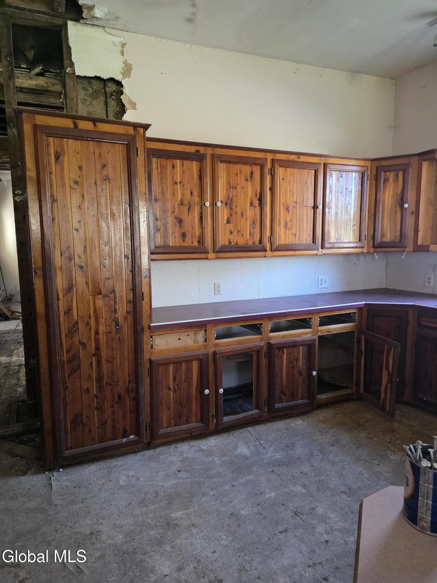 105 Hartman Road Florida, NY 12137 - Photo 7 of 23 20260427_094733