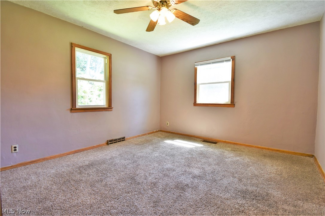 3422 Bell Wick Road Hubbard, OH 44425 - Photo 18 of 31 Gallery Image 18