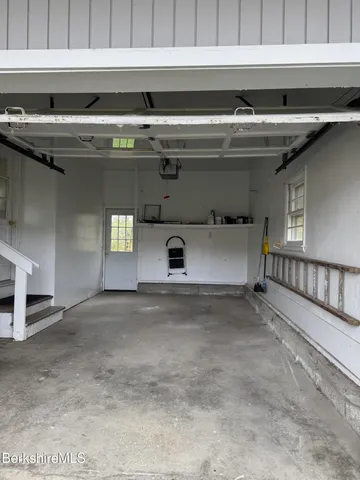 a close view of stove