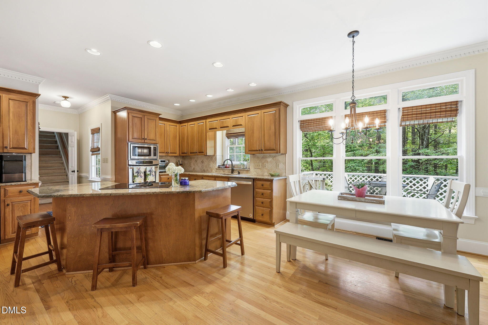 424 Grosvenor Drive Raleigh, NC 27615 - Photo 5 of 37