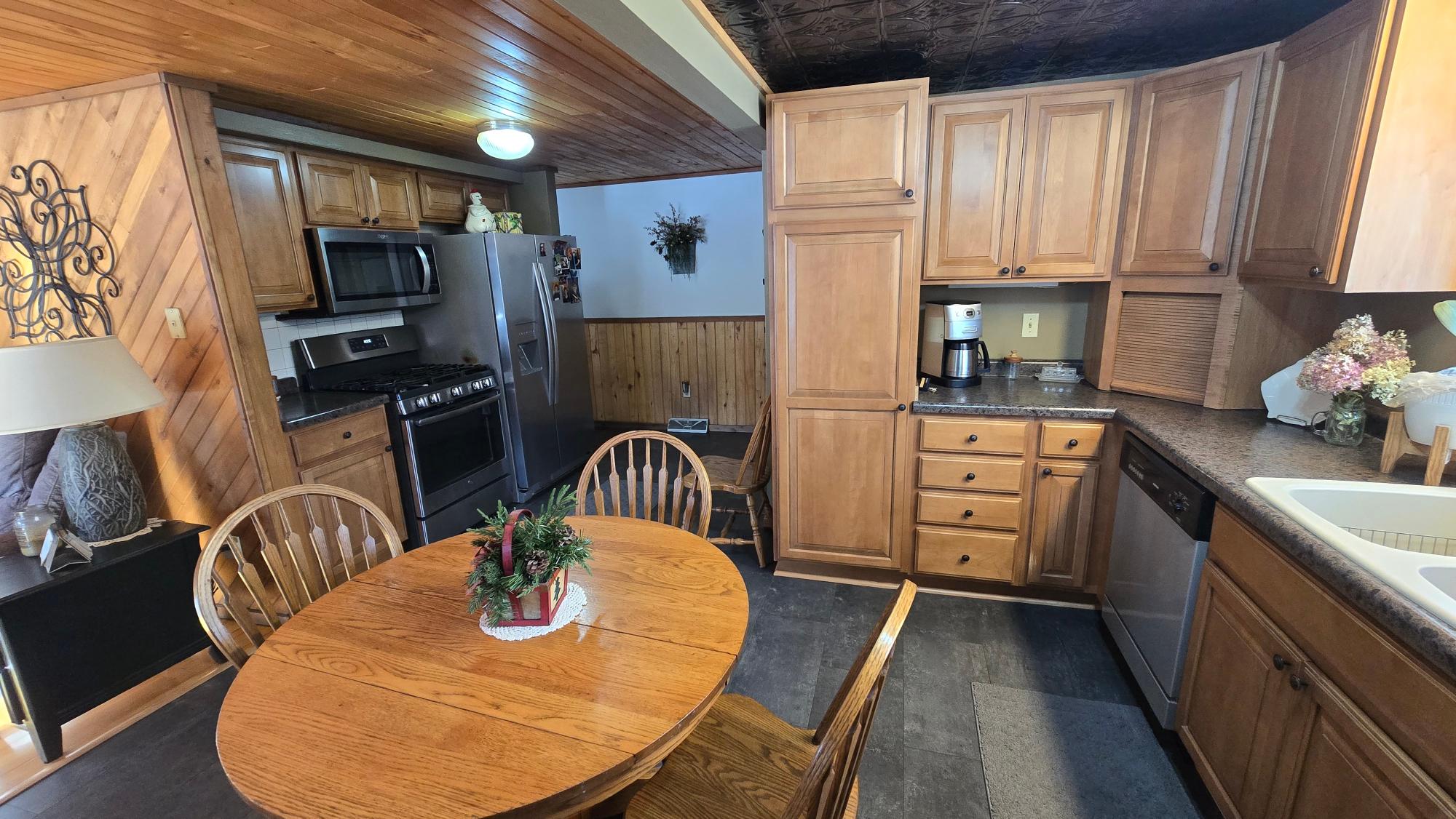 N10692 Shore Road East Pearson, WI 54462 - Photo 10 of 67 Gallery Image 10