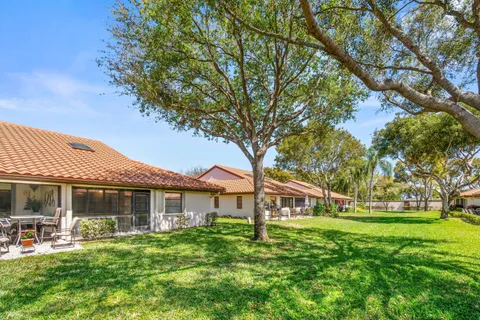 $299,000 | 6041 Kings Gate Circle, Delray Beach, FL 33484