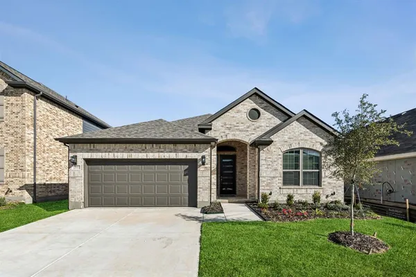 $349,998 | 4117 Valley Mills Drive, Crandall, TX 75114