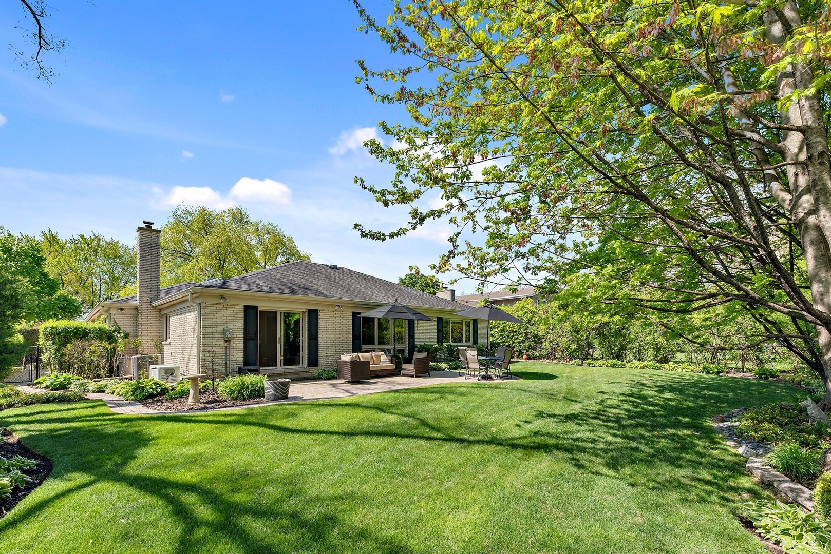 2530 Woodlawn Road Northbrook, IL 60062 - Photo 27 of 37