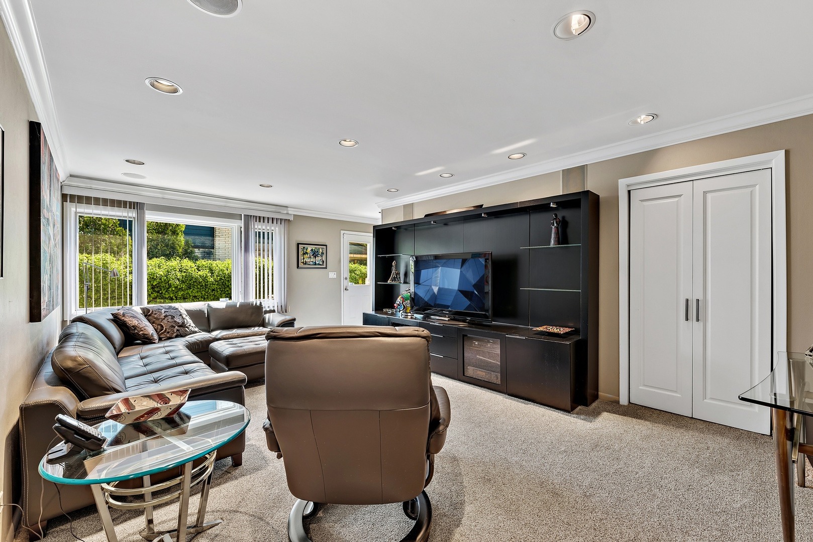 2530 Woodlawn Road Northbrook, IL 60062 - Photo 4 of 37