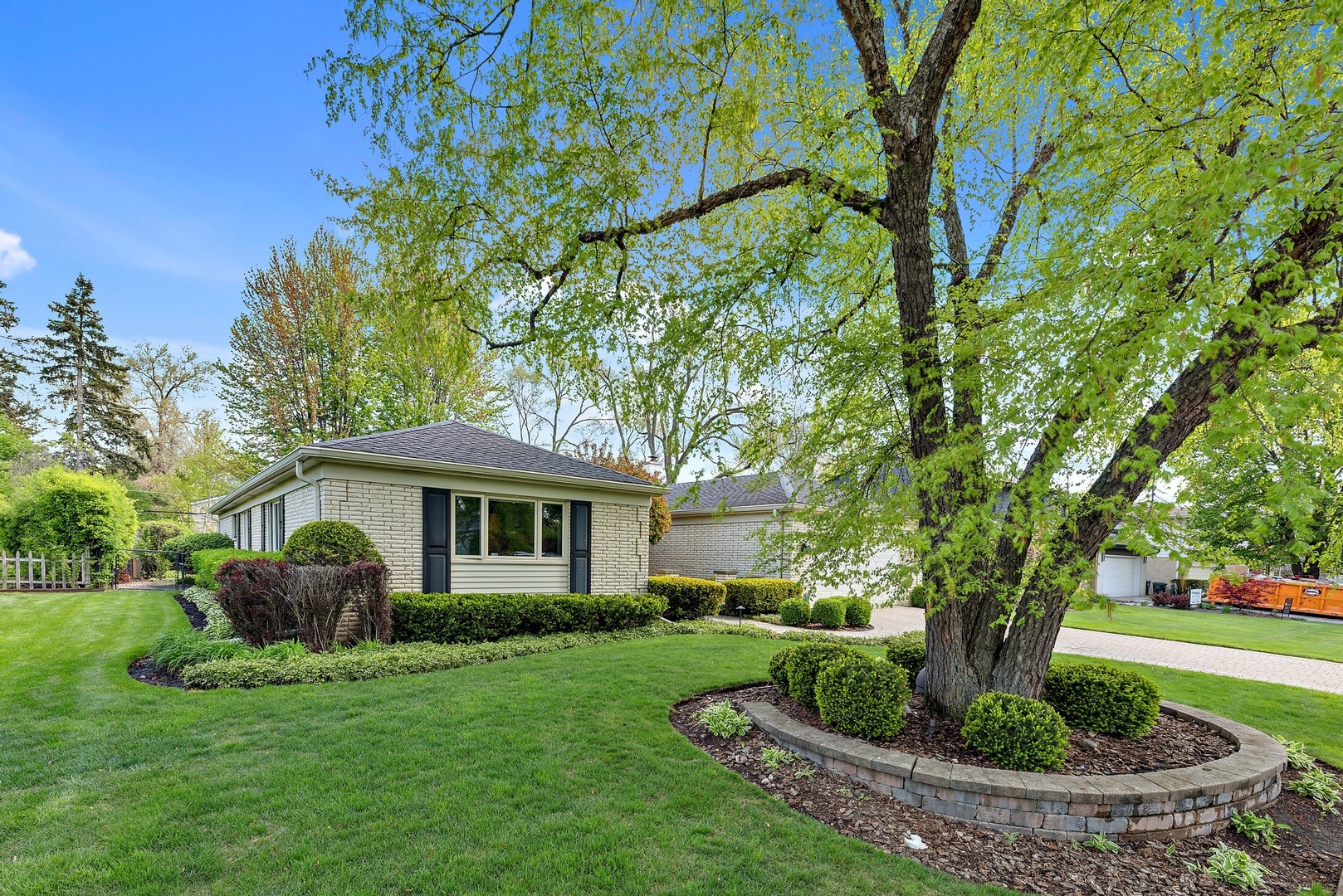 2530 Woodlawn Road Northbrook, IL 60062 - Photo 34 of 37