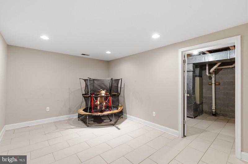 12 Redding Court Nottingham, MD 21236 - Photo 29 of 35