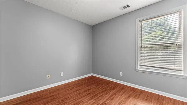 $2,400 | 450 Manor Glen Drive, Suwanee, GA 30024