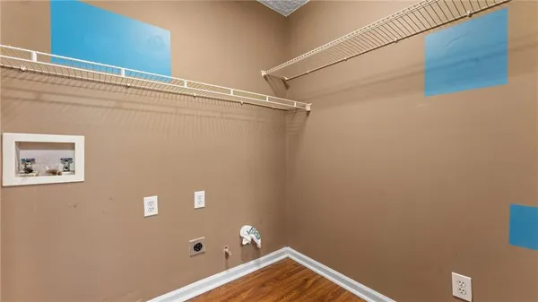 $2,400 | 450 Manor Glen Drive, Suwanee, GA 30024