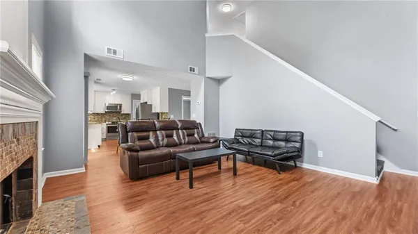 $2,400 | 450 Manor Glen Drive, Suwanee, GA 30024