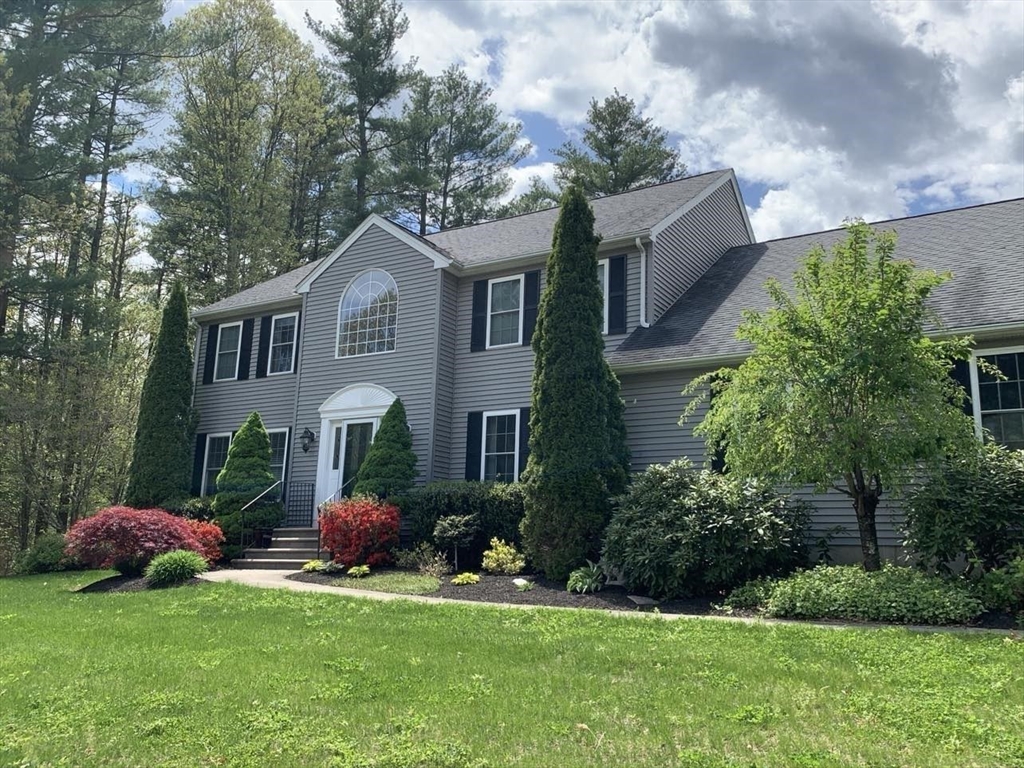 22 Field Road Medway, MA 02053 - Photo 2 of 28 Gallery Image 2
