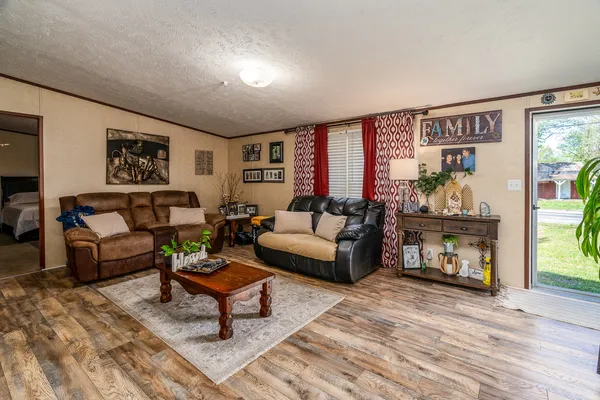 $119,900 | 104 South Wells Street, Du Quoin, IL 62832