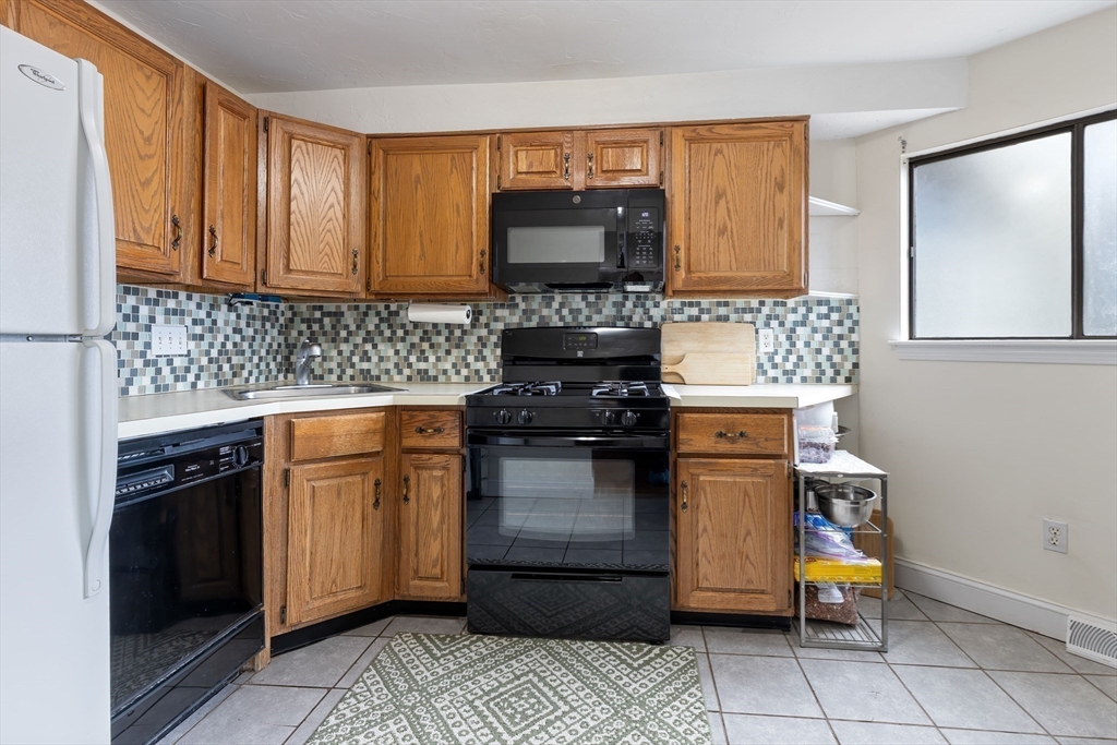 73 Trailside Way, Unit 73 Ashland, MA 01721 - Photo 6 of 18