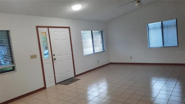 $1,600 | 62 Burbank Drive, Palm Coast, FL 32137