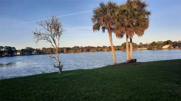 $1,600 | 62 Burbank Drive, Palm Coast, FL 32137