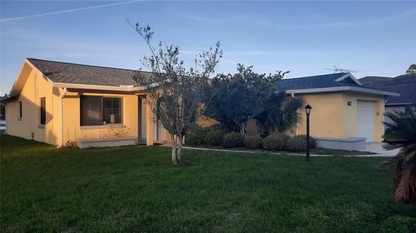 $1,600 | 62 Burbank Drive, Palm Coast, FL 32137