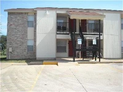 $590 | 507 Mesquite Street, Menard, TX 76859