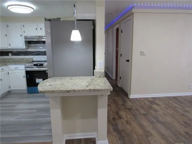 $285,000 | 2404 Albert Lee Avenue, Sedalia, MO 65301