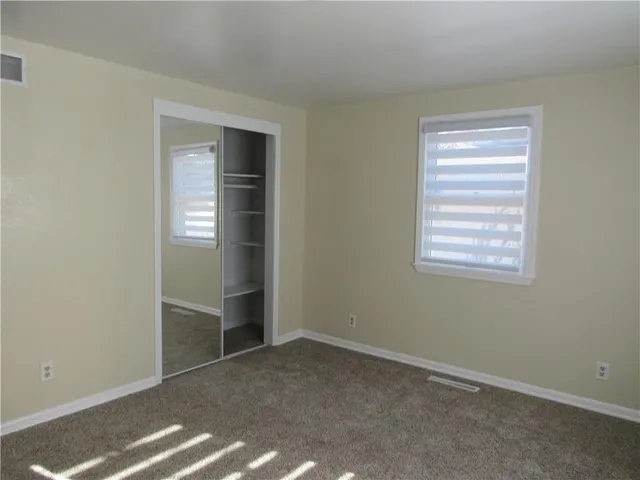 $285,000 | 2404 Albert Lee Avenue, Sedalia, MO 65301