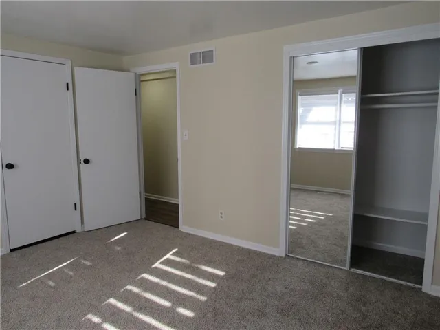 $285,000 | 2404 Albert Lee Avenue, Sedalia, MO 65301