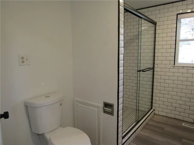 $285,000 | 2404 Albert Lee Avenue, Sedalia, MO 65301