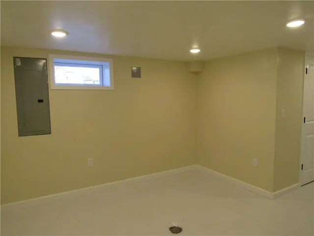 $285,000 | 2404 Albert Lee Avenue, Sedalia, MO 65301