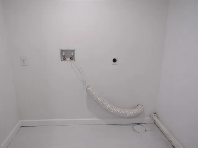 $285,000 | 2404 Albert Lee Avenue, Sedalia, MO 65301