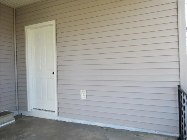 $285,000 | 2404 Albert Lee Avenue, Sedalia, MO 65301