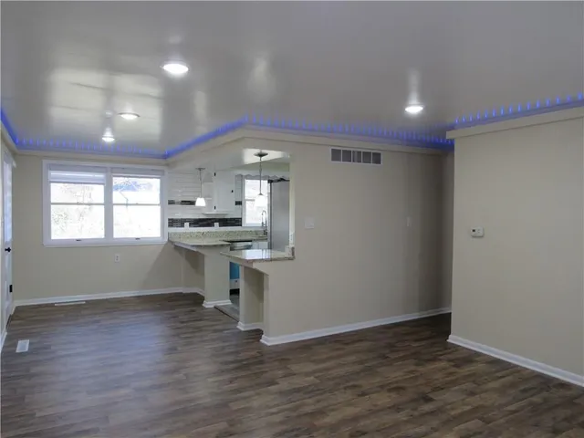 $285,000 | 2404 Albert Lee Avenue, Sedalia, MO 65301