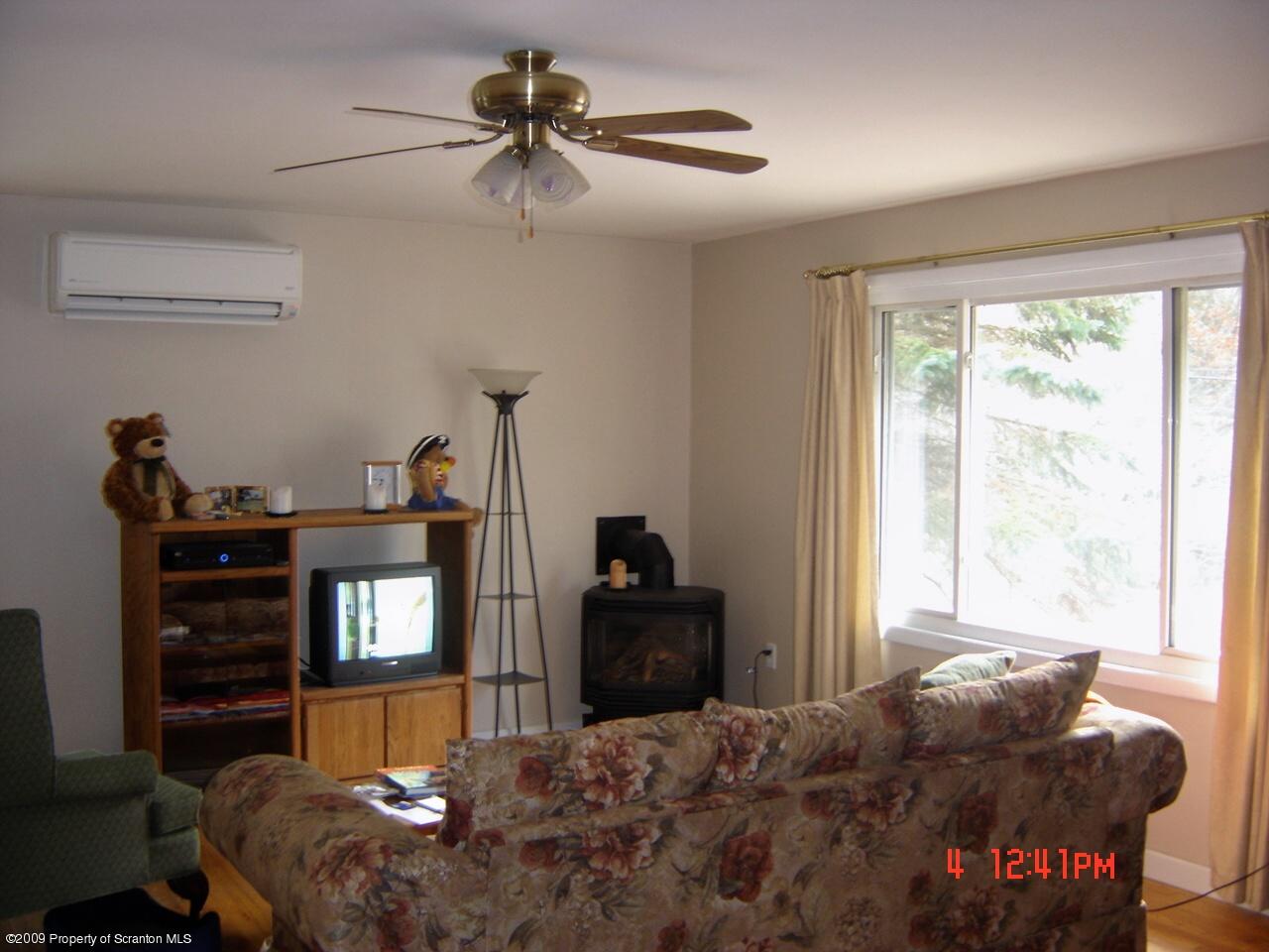 1544 Fox Road Factoryville, PA 18419 - Photo 5 of 9 Gallery Image 5