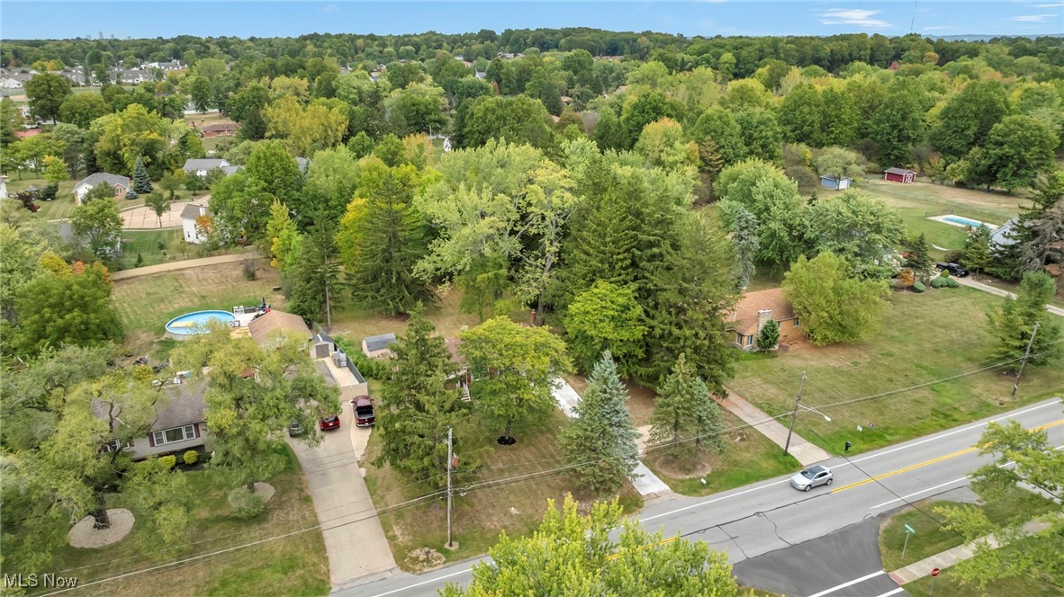 455 East Sprague Road Independence, OH 44131 - Photo 36 of 39 Drone / aerial view