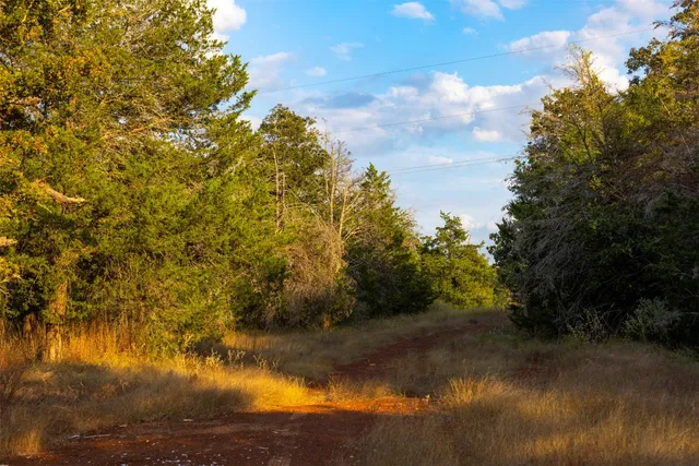 $2,286,886 | 1400 Farm To Market 535, Smithville, TX 78957