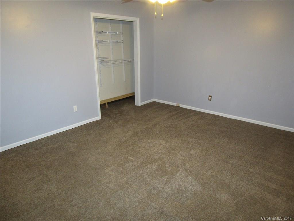 326 Countryside Road Kings Mountain, NC 28086 - Photo 11 of 15 Gallery Image 11