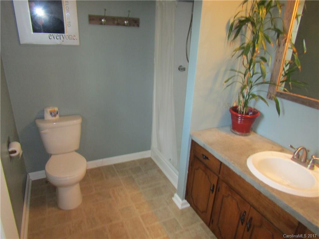 326 Countryside Road Kings Mountain, NC 28086 - Photo 9 of 15 Gallery Image 9