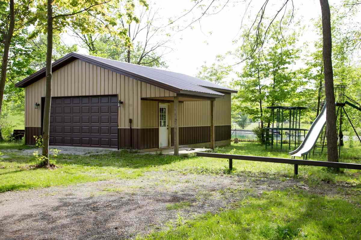 4429 Butler Road Fort Wayne, IN 46808 - Photo 7 of 36