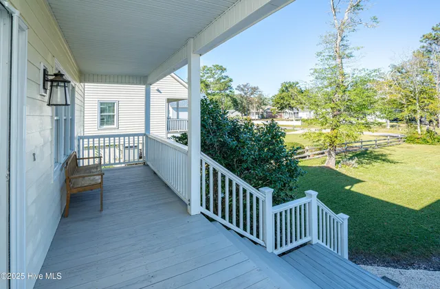 $1,160,000 | 726 Waterway Drive, Sunset Beach, NC 28468