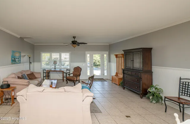 $1,160,000 | 726 Waterway Drive, Sunset Beach, NC 28468