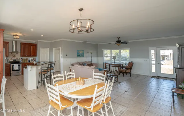 $1,160,000 | 726 Waterway Drive, Sunset Beach, NC 28468