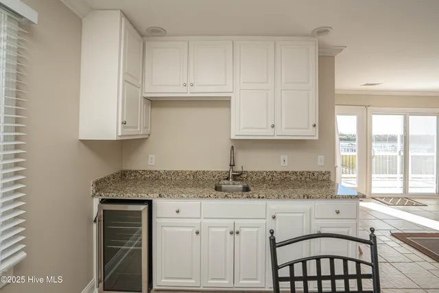 $1,160,000 | 726 Waterway Drive, Sunset Beach, NC 28468