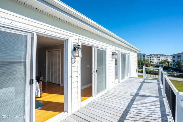 $1,160,000 | 726 Waterway Drive, Sunset Beach, NC 28468