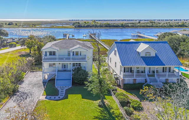 $1,160,000 | 726 Waterway Drive, Sunset Beach, NC 28468