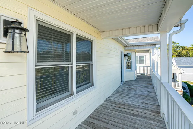 $1,160,000 | 726 Waterway Drive, Sunset Beach, NC 28468