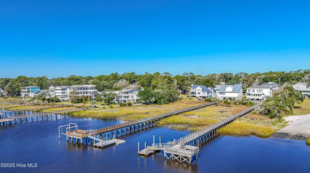 $1,160,000 | 726 Waterway Drive, Sunset Beach, NC 28468