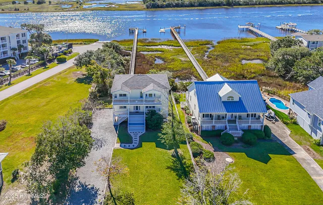 $1,160,000 | 726 Waterway Drive, Sunset Beach, NC 28468