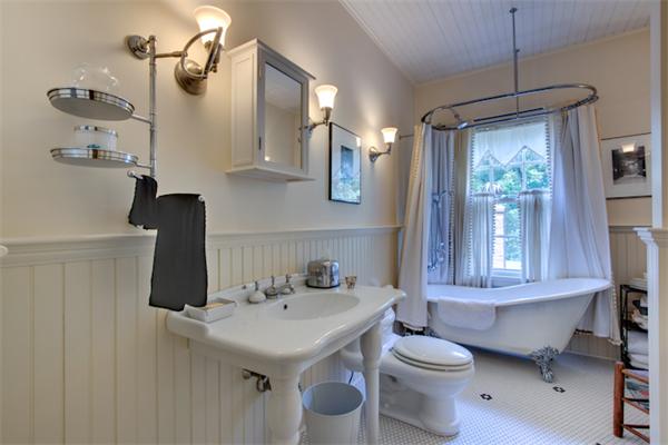 224 Hinckley Road Milton, MA 02186 - Photo 15 of 30 Gallery Image 15