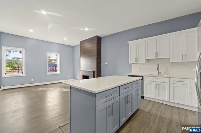 $875,000 | 67 Broadway, Newark, NJ 07104